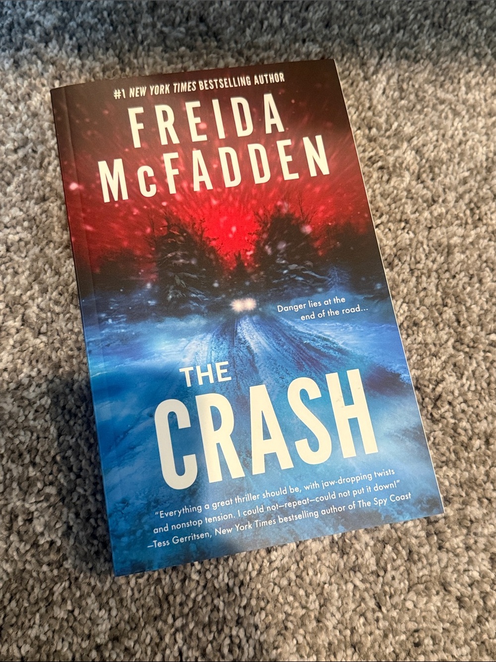 The Crash - Blue & Red Paperback Thriller